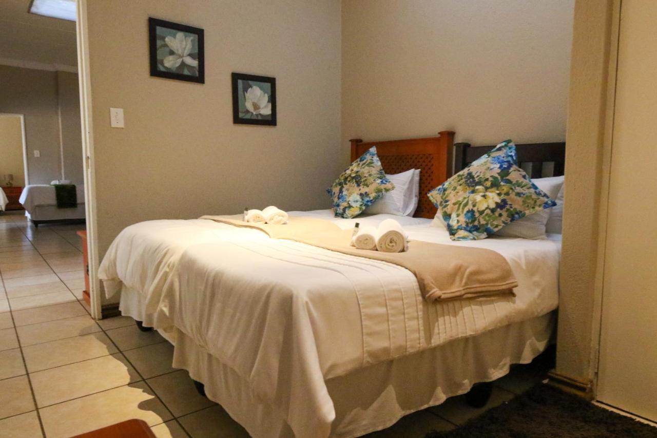 Waterval Self-Catering Holiday Home サビー エクステリア 写真